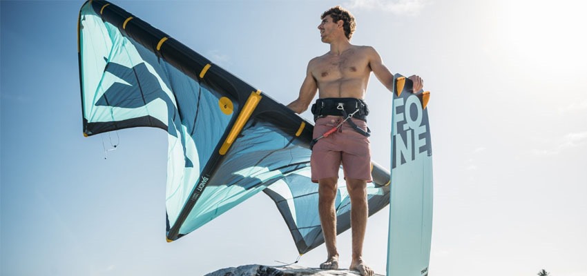 TRAX HRD Carbon F-One 2021 Kiteboard