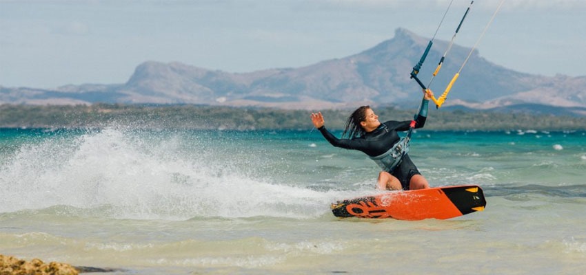 TRAX HRD Carbon F-One 2021 Kiteboard