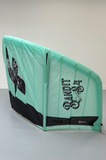 F-One-Bandit S4 Kite (DEMO)