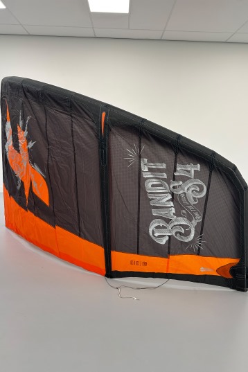 F-One-Bandit S4 Kite (DEMO)