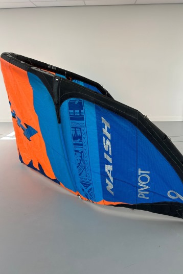 Naish-Pivot 2021 Kite (2nd)