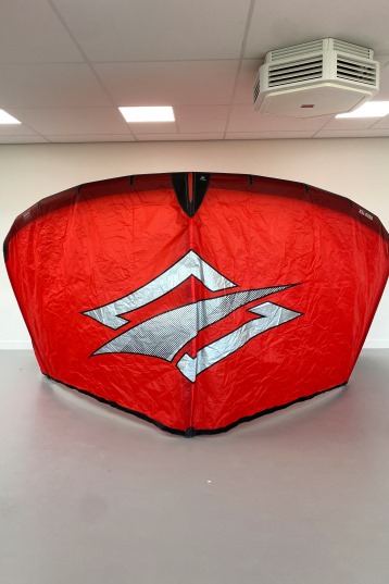 Naish-Triad 2024 Kite (DEMO)