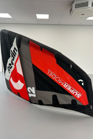Reedin Kiteboarding-Super Model V3 2022 Kite (2nd)