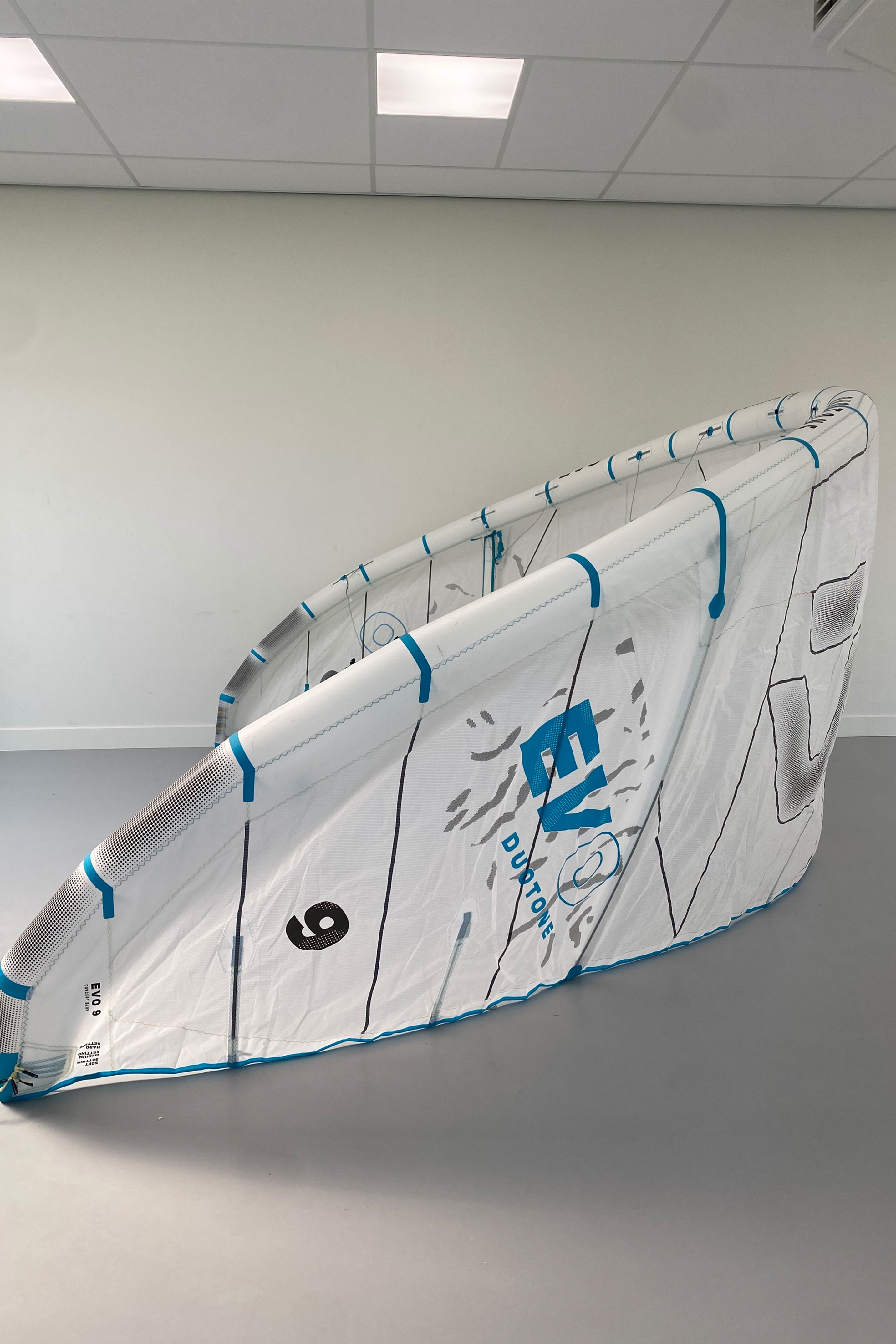 Duotone Kiteboarding-Evo Concept Blue 2024 Kite (2nd)