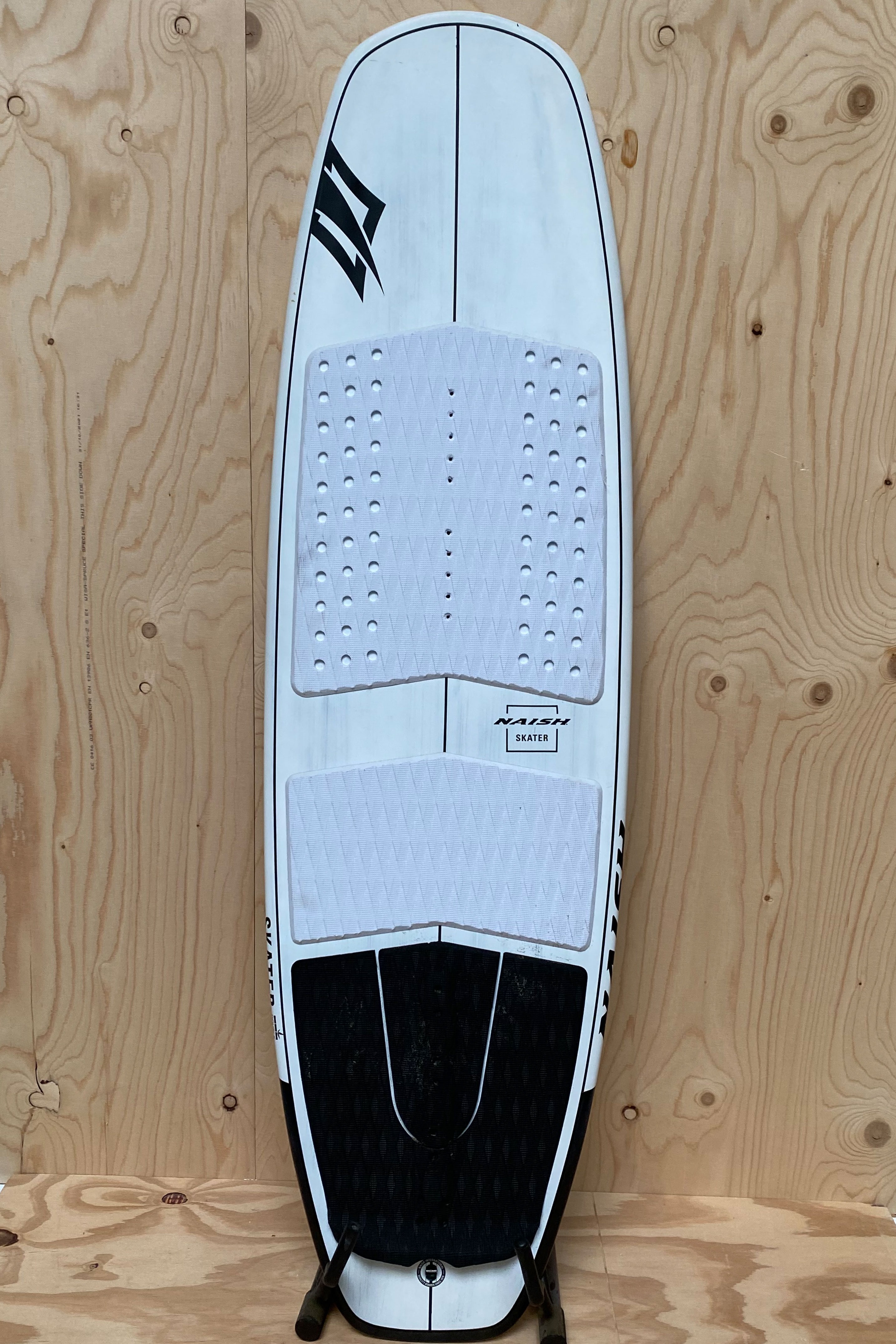 Naish-Skater 2023 Surfboard (DEMO)